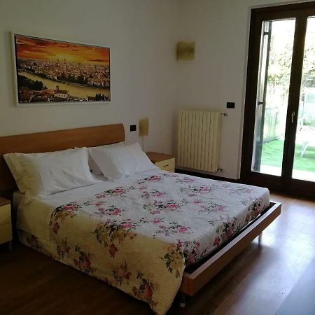 Home Sweet Home Castelnuovo del Garda Exterior photo